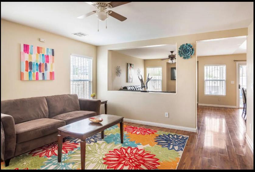 4 Bedroom North Las Vegas With Pool エクステリア 写真