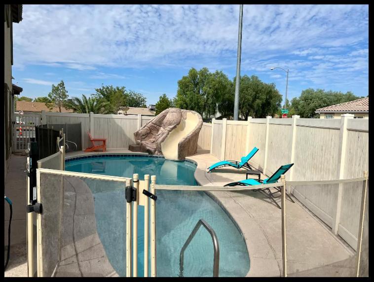 4 Bedroom North Las Vegas With Pool エクステリア 写真